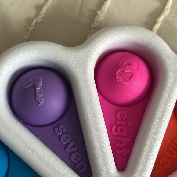 fat brain toy co. dimpl digits - Picture 3 of 5